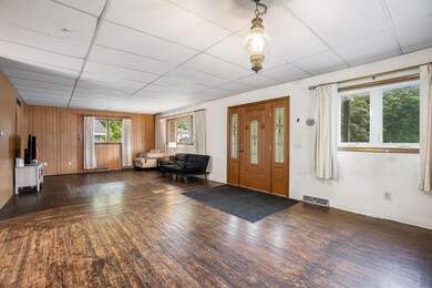 110 S 2nd St, Lawrence, MI 49064 - photo 4