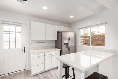 830 E Palm Ln unit 1/2, Phoenix, AZ 85006 - photo 6