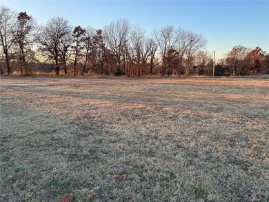 8607 Bryan Rd, Shawnee, OK 74804 - photo 5