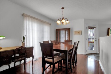 2 Ashworth Ct, Maryville, IL 62062 - photo 5