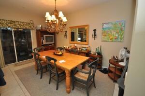 Kitchen and Breakfast Area