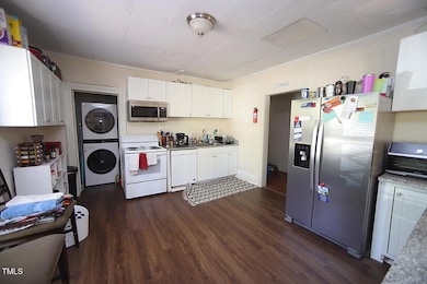 830 Onslow St, Durham, NC 27705 - photo 3