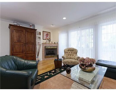 6 Robertson Ln unit 3, Cos Cob, CT 06807 - photo 4