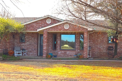 5232 E Tyler Dr, Tuttle, OK 73089 - photo 4