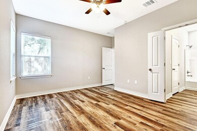 519 W Bond St, Denison, TX 75020 - photo 4