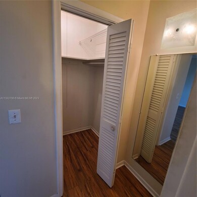 unlisted-address, West Palm Beach, FL 33417 - photo 5