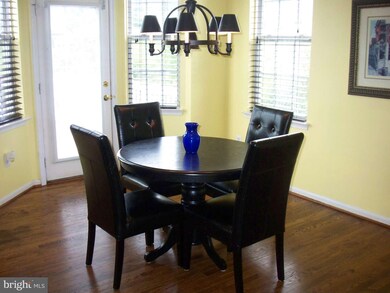 20370 Mill Pond Terrace, Germantown, MD 20876 - photo 6