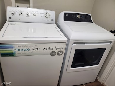 3954 N Walnut Rd, Las Vegas, NV 89115 - photo 5