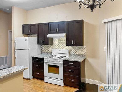 6163 Cedar Ct unit 6163, Monmouth Junction, NJ 08852 - photo 2