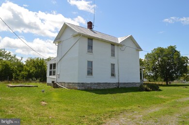 2143 Minebank Rd, Strasburg, VA 22657 - photo 6