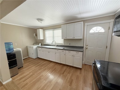 520 W Lincoln St, Westfield, IL 62474 - photo 6