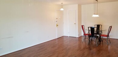 1802 Plum Grove Rd unit 2D, Rolling Meadows, IL 60008 - photo 4