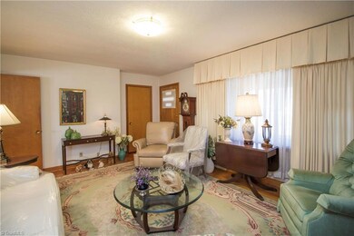 4534 Huff Rd, High Point, NC 27263 - photo 3