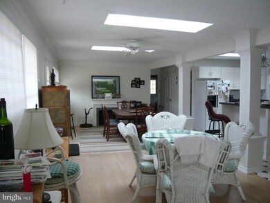 8325 Rocky Springs Rd, Frederick, MD 21702 - photo 4