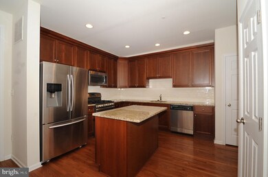 306 Katie Ln, Perkasie, PA 18944 - photo 6