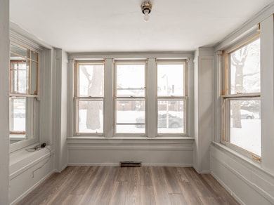 8025 S Euclid Ave, Chicago, IL 60617 - photo 4