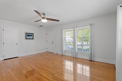 207 E Fairview Dr, Oxford, NC 27565 - photo 6