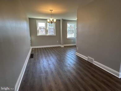 737 Surrey Ln, Glenolden, PA 19036 - photo 6