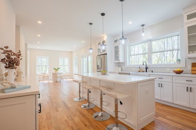 6 Brookview Dr, Trumbull, CT 06611 - photo 2