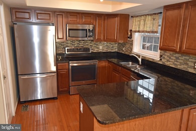 5708 Mason Bluff Dr, Burke, VA 22015 - photo 7