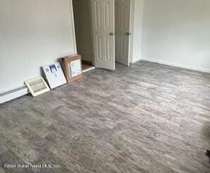 301 Regis Dr unit 2, Staten Island, NY 10314 - photo 4