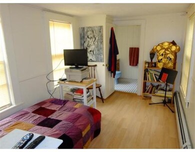 206 Washington St unit 2, Marblehead, MA 01945 - photo 4