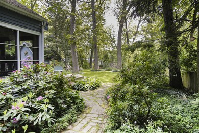 2947 broadway ave-203