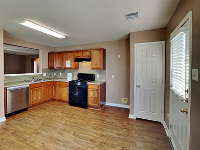 3210 Legends Hill Ct, Spring, TX 77386 - photo 4