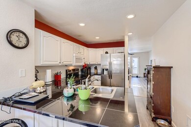 10 Kitchen