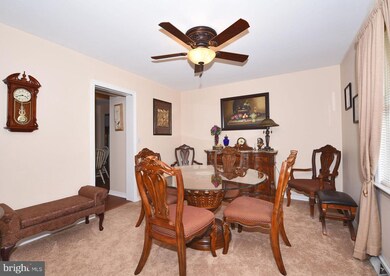 7702 S Cove Rd, Sparrows Point, MD 21219 - photo 4