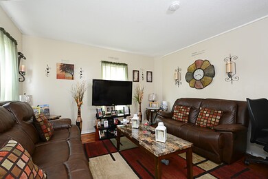 38 Perry Ave, Worcester, MA 01610 - photo 5