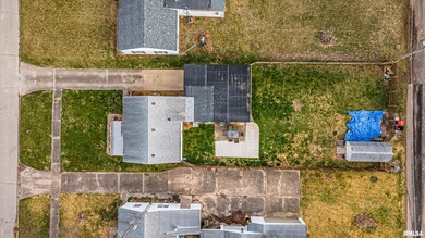 1629 Broadway St, Lincoln, IL 62656 - photo 3