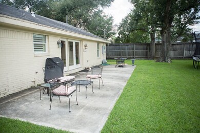 8940 Pado St, Houston, TX 77055 - photo 7