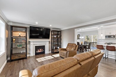 172 Precinct St, Middleborough, MA 02346 - photo 5