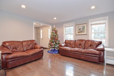 25 Meadowbrook Ln, Norton, MA 02766 - photo 3