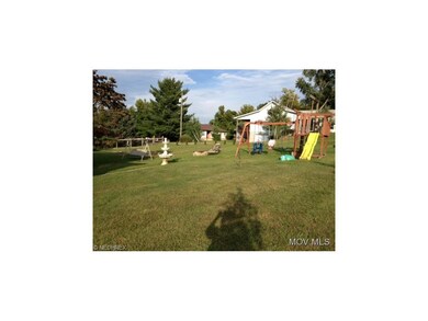 OVERSIZED LOT!