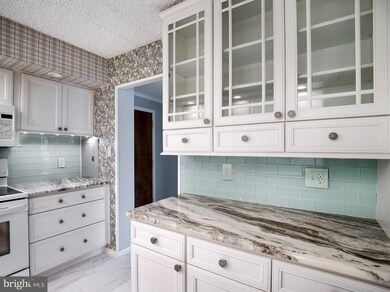 19 Rock Hill Rd unit 3-C, Bala Cynwyd, PA 19004 - photo 5