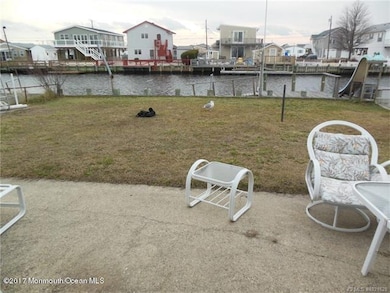 13 W Mohawk Dr, Little Egg Harbor Township, NJ 08087 - photo 5