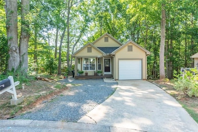 1838 Amelia Ct, Asheboro, NC 27203 - photo 2