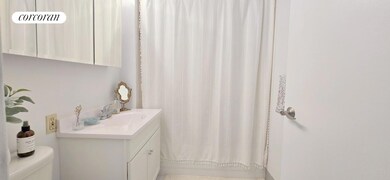 225 8th Ave unit 5E, New York, NY 10011 - photo 7