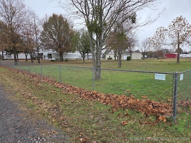 420828 E 1143 Rd, Eufaula, OK 74432 - photo 6
