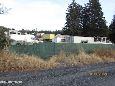 110 Bancroft Dr, Kodiak, AK 99615 - photo 3