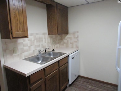 1801 E 24th Ave, Hutchinson, KS 67502 - photo 6