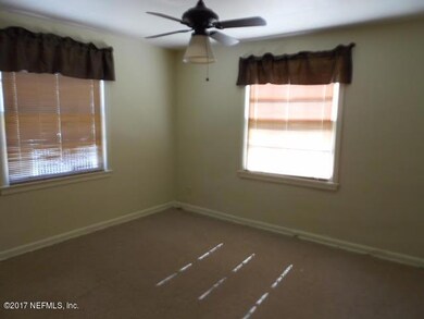 Herschel bedroom
