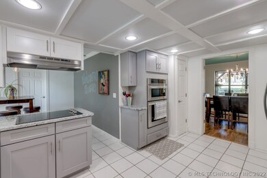 7408 S Juniper Ave, Broken Arrow, OK 74011 - photo 4