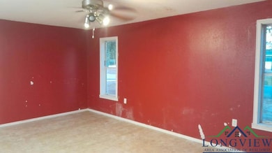 1602 E Main St, Henderson, TX 75652 - photo 6