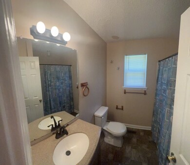 317 Hunter Owens Ct, Oak Grove, KY 42262 - photo 6