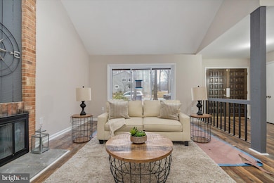 11073 Swansfield Rd, Columbia, MD 21044 - photo 4