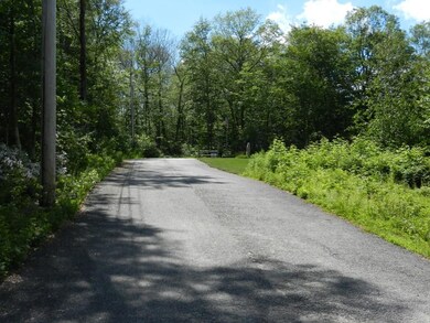 3 Hemlock St, Douglas, MA 01516 - photo 5