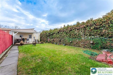 131 S Wayne St, Orwigsburg, PA 17961 - photo 5